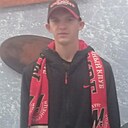 Максим, 22 года