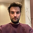 Роман, 20 лет