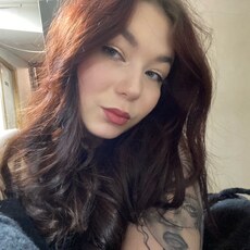 Фотография девушки Елена, 20 лет из г. Киров