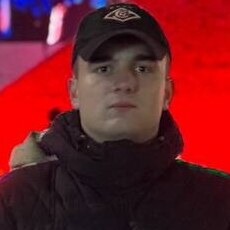 Фотография мужчины Артём, 20 лет из г. Москва