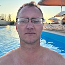 Роман, 42 года