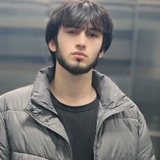 Фотография мужчины Амин, 19 лет из г. Нижневартовск