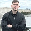 Лев, 33 года