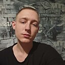 Саша, 22 года