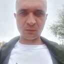 Макс, 33 года