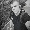 Виктор, 21 год