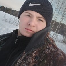 Фотография мужчины Максим, 20 лет из г. Нижнеудинск