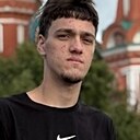 Эмик, 22 года