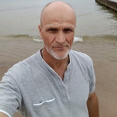 Фотография мужчины Артём, 57 лет из г. Калининград