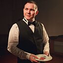 Динар, 30 лет