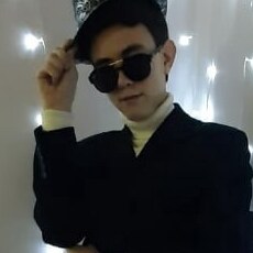 Фотография мужчины Арсений, 21 год из г. Тюмень