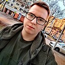 Илья, 24 года