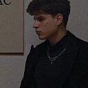 Максим, 19 лет