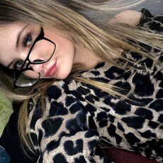 Фотография девушки Леся, 20 лет из г. Киров