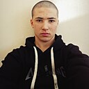 Жахон, 18 лет