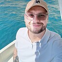 Максим, 33 года