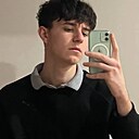 Андрей, 18 лет