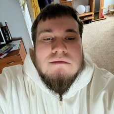 Фотография мужчины Влад, 19 лет из г. Тюмень