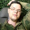 No Name, 32 года