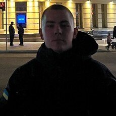 Фотография мужчины Віктор, 18 лет из г. Винница
