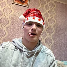 Фотография мужчины Назар, 19 лет из г. Лесосибирск