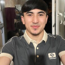 Фотография мужчины Фарух, 19 лет из г. Красноярск