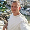 Виталий, 33 года