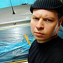 Максим, 24 года