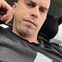 Артём, 24 года