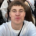 Арсений, 18 лет