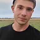 Роман, 25 лет