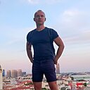 Антон, 32 года