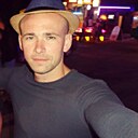 Артем, 33 года