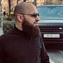 Рустам, 33 года