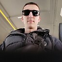 Саня, 33 года