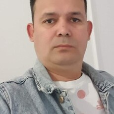 Фотография мужчины Dilshod, 41 год из г. Санкт-Петербург