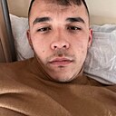 Илхом, 23 года