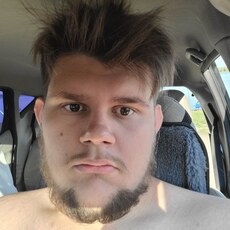 Фотография мужчины Максим, 21 год из г. Ростов-на-Дону