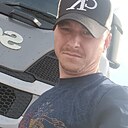 Саша, 32 года