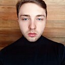 Максим, 22 года