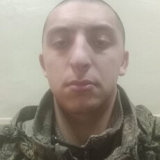 Фотография мужчины Глеб, 19 лет из г. Санкт-Петербург