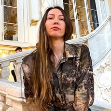 Фотография девушки Хадича, 35 лет из г. Санкт-Петербург