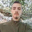 Виктор, 21 год