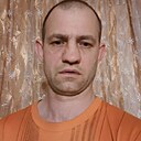 Лёва, 44 года