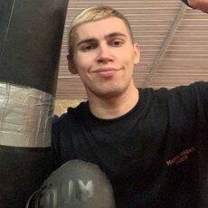 Фотография мужчины Макс, 21 год из г. Санкт-Петербург
