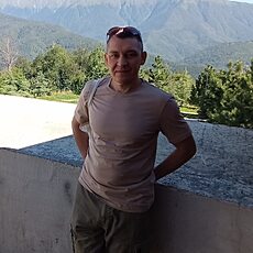 Владимир, 51 из г. Оренбург.