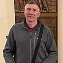 Роман, 44 года