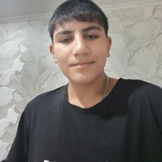 Фотография мужчины Азер, 18 лет из г. Альметьевск