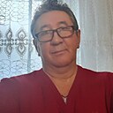 Виктор, 61 год