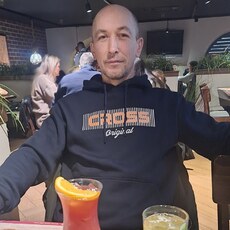 Фотография мужчины Vitalik, 44 года из г. Лодзь